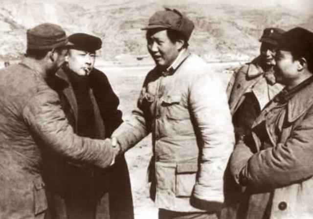 1972年陈毅追悼会上，毛主席点名要见孩子们：我替陈毅安排两句
