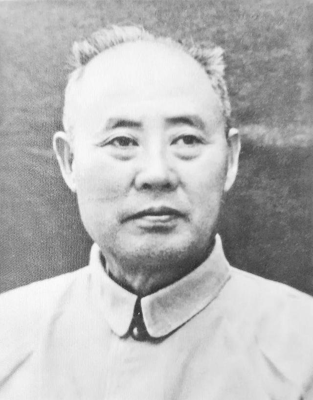 新保安之战：毛泽东都没弄明白，为啥能打胜？最后周恩来揭破原因