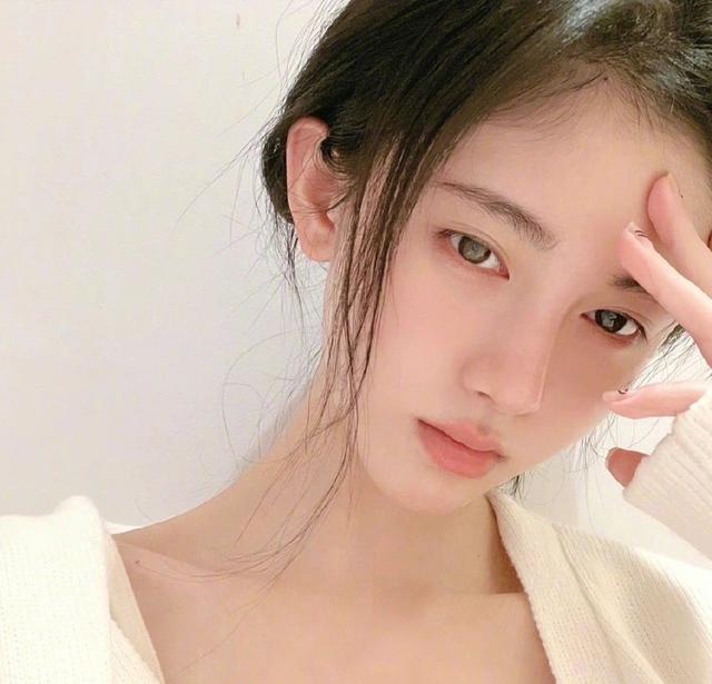 网友对鞠婧祎的评价(白鹿对鞠婧祎的评价)