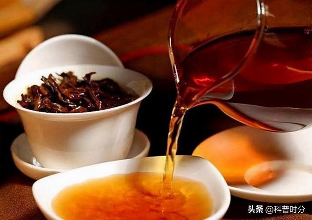 隔夜茶喝了会致癌？央视试验说出真相，隔夜的东西到底哪些不能吃