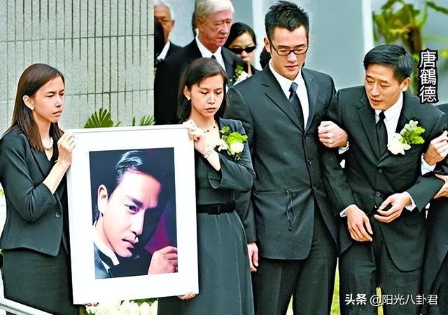 宠溺张国荣20年，那个高攀不起的男人唐鹤德，依旧和小鲜肉传绯闻