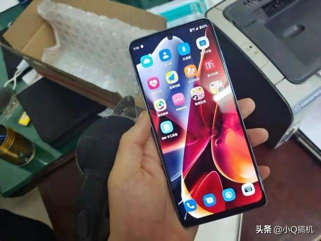 价格最低的512GB大内存手机，到手价仅2499元，还有旗舰芯片