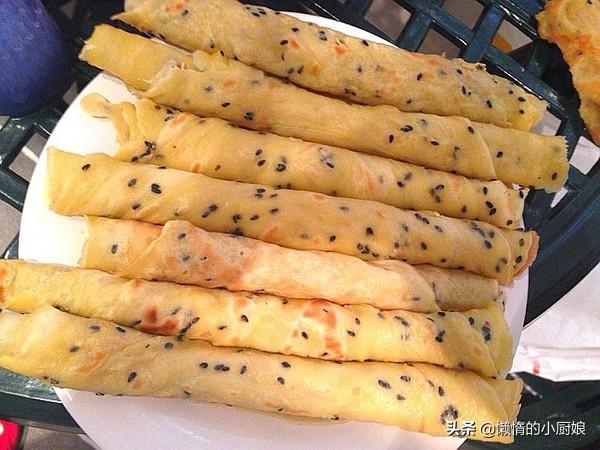 孩子想吃脆皮蛋卷，在家有锅就能做，香甜可口，一捏就碎，酥掉渣