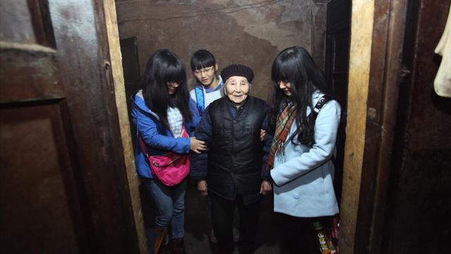 69岁老人自述：人过半百才发现，晚年的亲情，根本一文不值