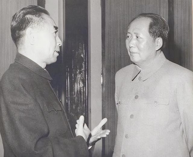 毛主席看透生死，逝世前一天怎样度过？2001年李敏公开其护理过程