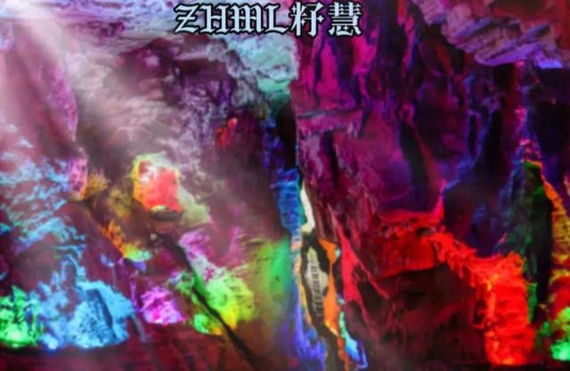 遼甯北溪有座神秘的九曲銀河天然水洞，是世界最長的地下暗河