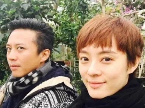 邓超：把丈母娘当成亲妈孝顺，街头混子改邪归正，登上人生巅峰