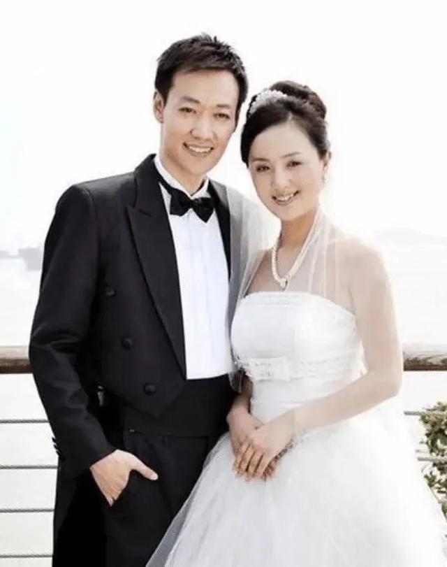 《人世间》情史干净的7位演员，一对比一对恩爱，有人已相守50年