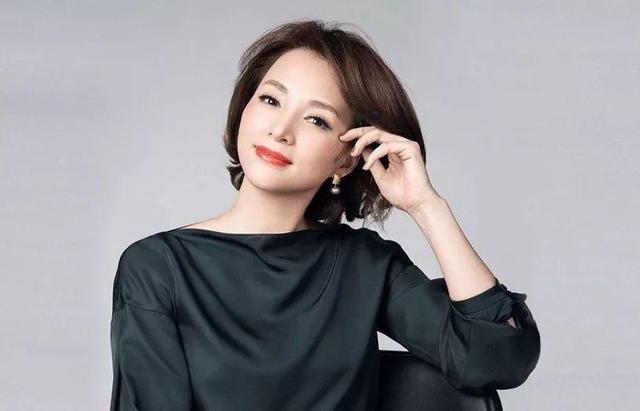 “人间清醒”董卿的五个金句告诉我们，人活着就为了做真正的自己