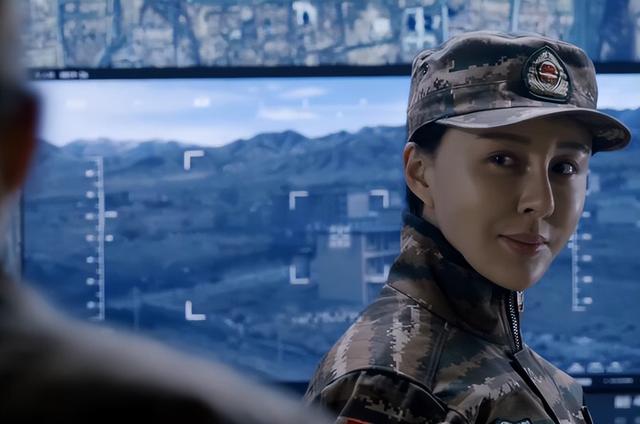 ��ѩ��װ���Ӿ���Ƭ(����ս��ʡ��ĳ��ţ�������������Ů�䣬�վɼ����ļƵ���Ƚ�ʺ�)