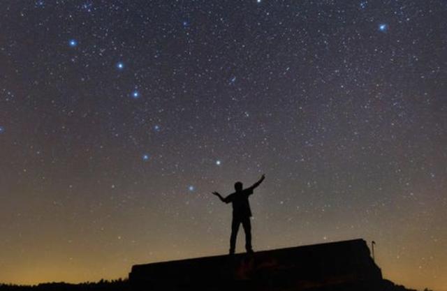 总被写进歌词里的“北极星”你了解吗？它可不是一颗固定的星星