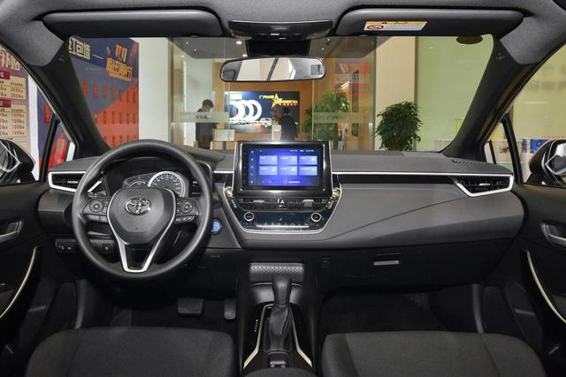 同样都是混合动力，丰田雷凌油电混合版与秦PLUS DM-i谁更强？