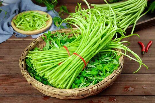 春季綠意盎，餐桌也要加點色