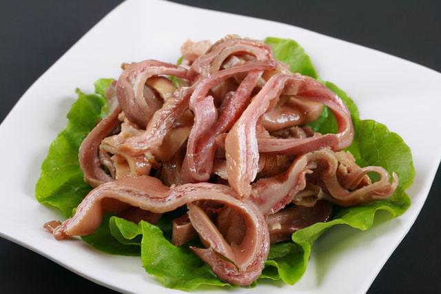 俗话说“一个猪肚十副药”是什么意思？常吃猪肚身体会有哪些变化