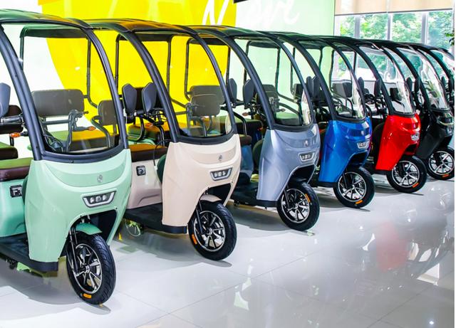 2款休閒電動三輪車來了 皮實耐用騎6年 載3人續航70公里 全網搜