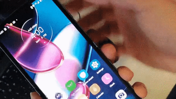 摩托罗拉新一代折叠屏手机，Razr3视频曝光