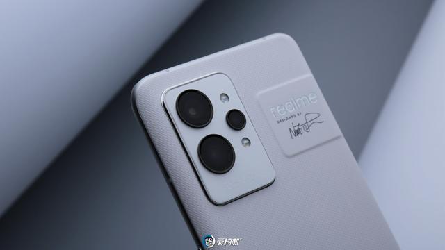 全靠同行衬托，realme真我GT2 Pro评测-第29张图片-9158手机教程网