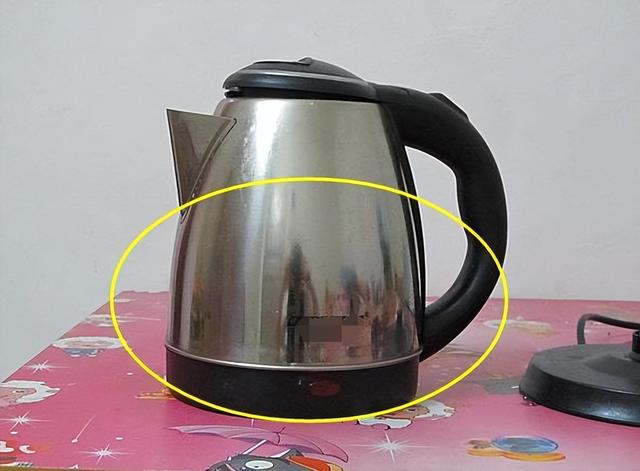 长期喝“电热水壶”烧的水，对身体有影响吗？医生：请多加重视