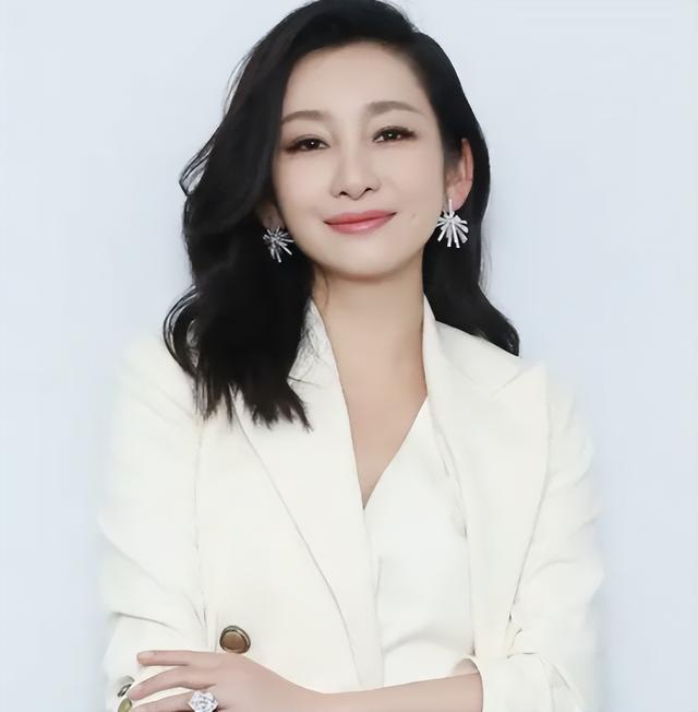 中国现代有哪些女名人