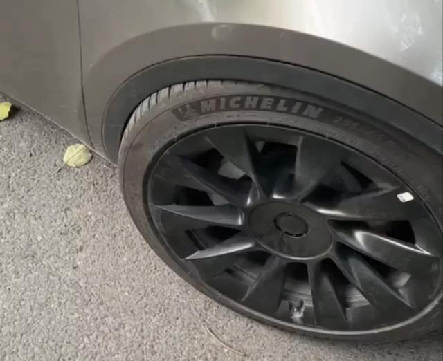 特斯拉新车来了，续航仅24公里？周车圈新闻