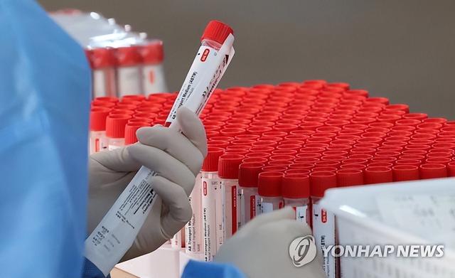 奥密克戎变异毒株再掀风波，针对性灭活疫苗临床第一针开打
