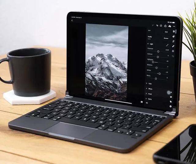 被华强北山寨，排名仅次华为苹果，这个赛道杀入年轻黑马