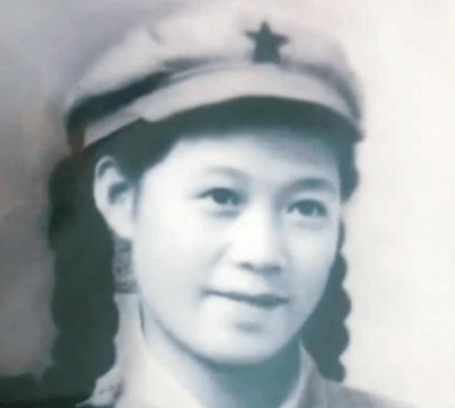 1952年女护士冒险抢回黄继光遗体，晚年遗憾叹息：当年忘了一件事