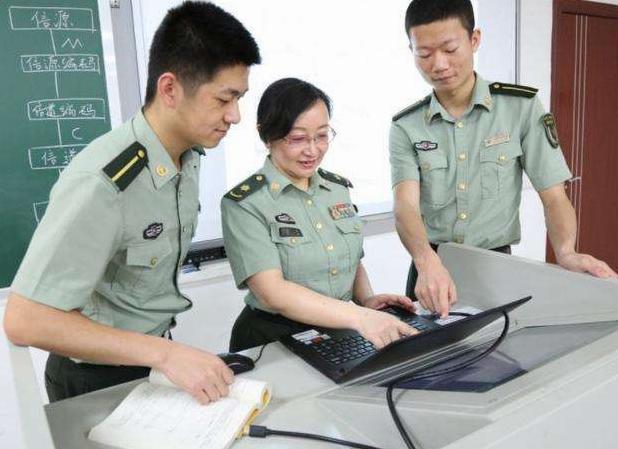 国防科技大学公开招聘，“年薪15万”起步，家属也可享优质待遇
