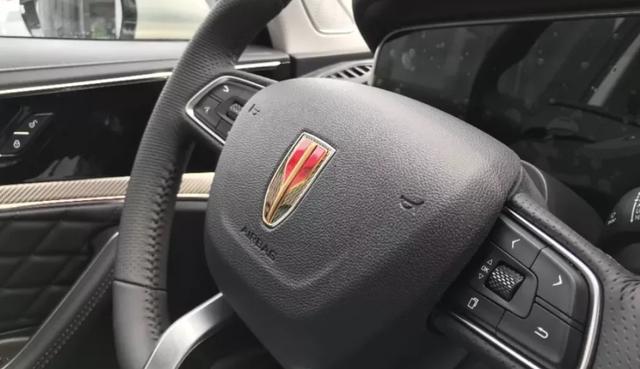 雷克萨斯“慌”了！连续两月销量腰斩，背后原因竟是这些？