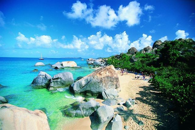 全球唯一的環島高鐵：環島海南全程風景如畫，堪稱是旅行必備線路