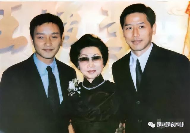 唐鹤德对张国荣的这份长情，令人动容…