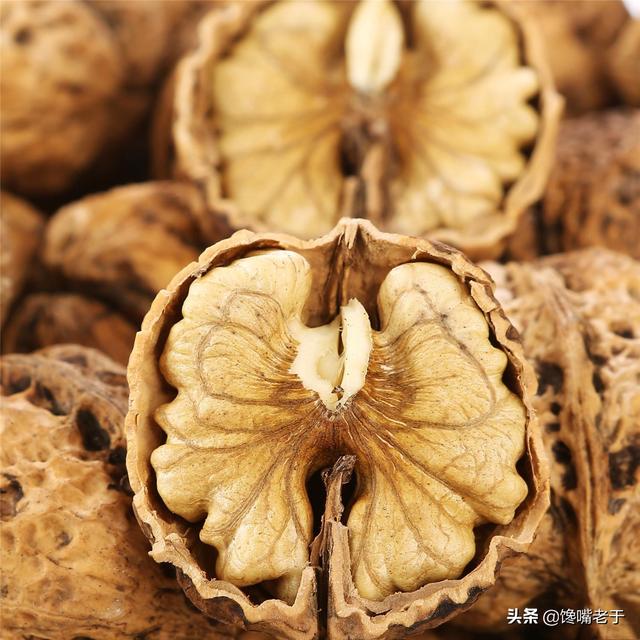 人到中老年：若条件允许，建议常吃这5种食物，比吃保健品强多了