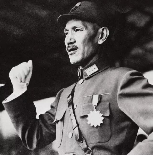 50年李克农破获毛泽东暗杀案后，呼叫毛人凤：给你发报的是计兆祥