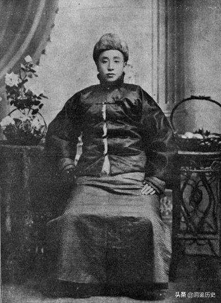 1927年李大钊被施以绞刑，时间长达40分钟，24年后真相才被揭开