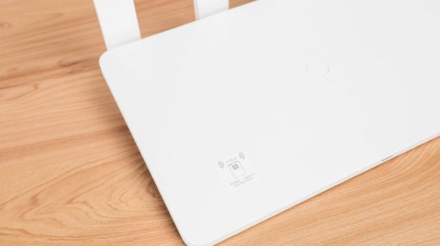 信号更强，体验更好的WiFi6路由器：荣耀路由4 Pro评测
