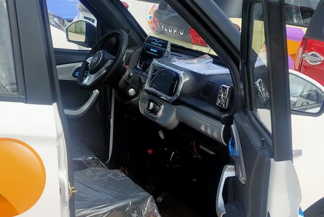 特鲁夫新能源电动微轿，时尚漂亮，引爆回头率