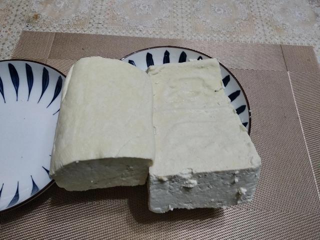 人过中年以后，建议常吃这4种食物，腿脚有劲易消化，别不懂吃