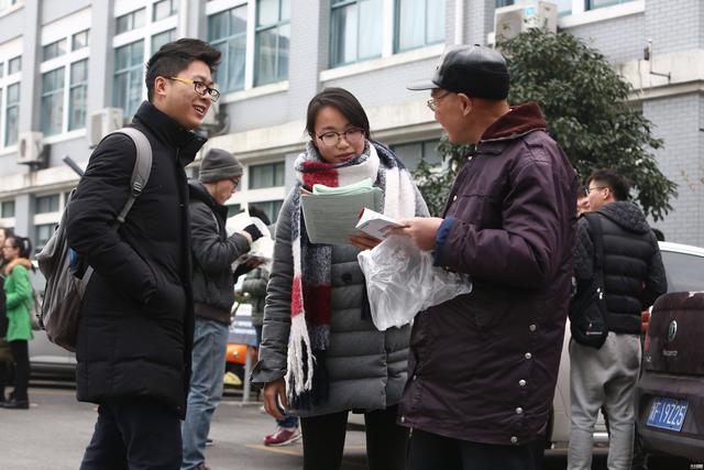 2022年考研笔试成绩公布，考研党别担心，3个好消息助力大家发展