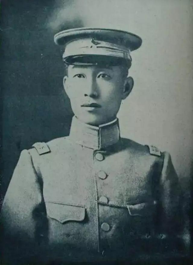 一名沈阳工人的妻子因病去世，世人翻开书信，其身份竟是一代名妓