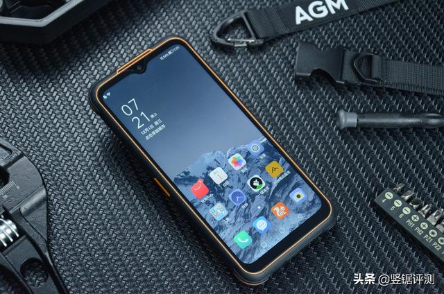 放冰箱冷冻也能正常使用的5G三防手机！AGM  G1 Pro上手评测