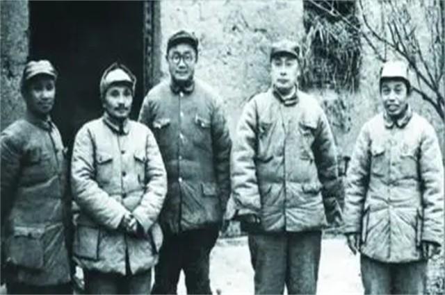 86年刘伯承逝世后，邓小平看到治丧委员会名单，为何勃然大怒？