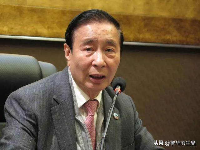 香港感染总人数近105万，继李兆基出手后，陈启宗也出手了