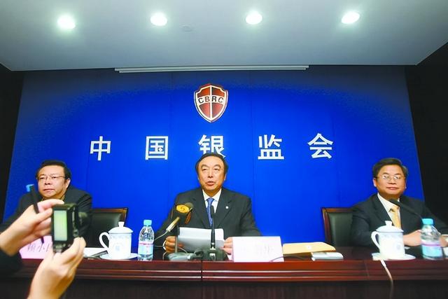 5家银行突然取现困难？储户该怎么办？