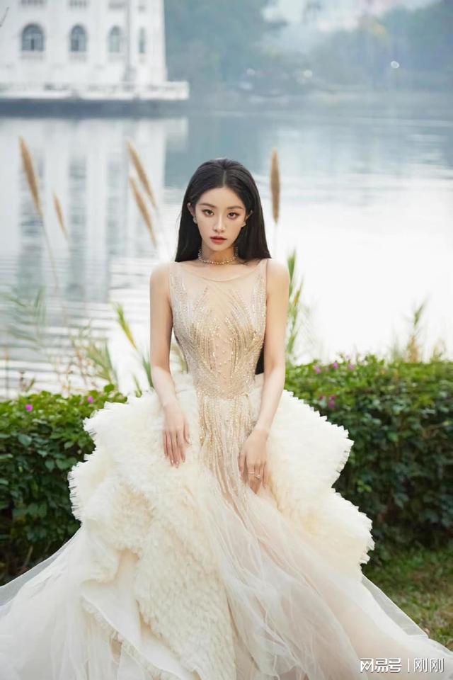 童话里的公主喻言