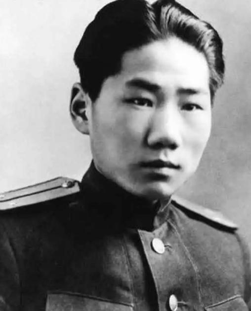 1946年毛岸英回国后，问父亲认不认识赤英，毛主席表情顿时凝重