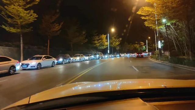 00公里开车要多久时间(开车100公里大约需要多少时间)"