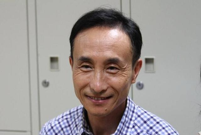 事情得到反转！董路再次怒批巩汉林，球迷：他砸国足的饭碗