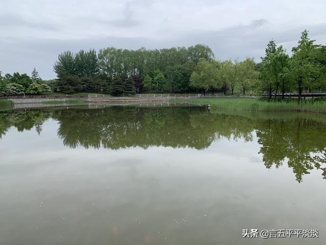 顺境中懂得“居安思危”，逆境中知道后退