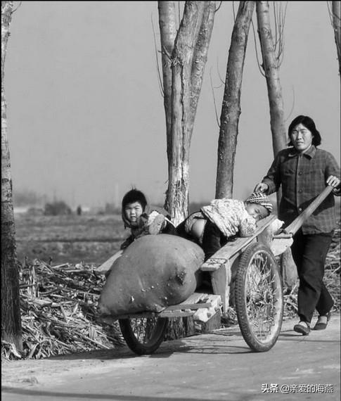 一组30张80年代的老照片，满满的童年记忆，有没有戳中你的泪点？