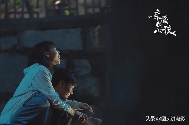 正在热播的十部剧，《且试天下》排在第八，《蓝焰突击》排在第三